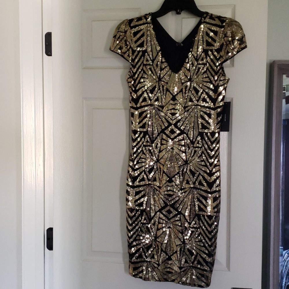 Lulus sequined dress